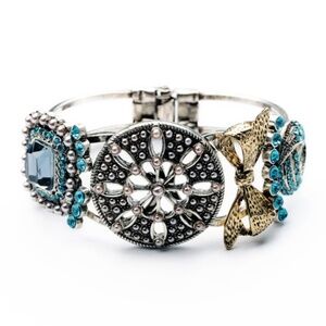 Vintage Blue Crystal Silvertone Cuff